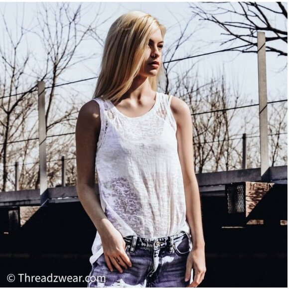 Col story burnout lace trim tank top navy blue - Picture 5 of 8